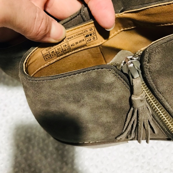 Vionic Vionic Serena Ankle Boot - Picture 9 of 11